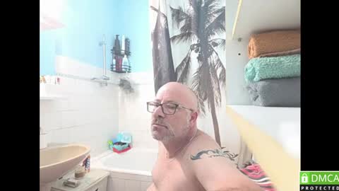 Snapshot of _joker69_ chatting on 05-17-26, 12:52 Joker online show from 05-17-26, 12:52
