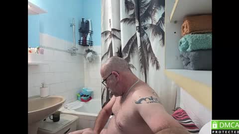 Snapshot of _joker69_ chatting on 05-20-26, 02:18 Joker online show from 05-20-26, 02:18