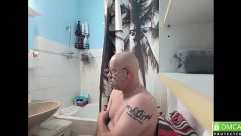 Snapshot of _joker69_ chatting on 05-26-26, 02:29 Joker online show from 05-26-26, 02:29