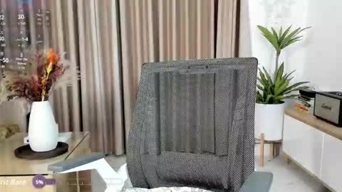 _joliie_ online show from 11-15-25, 08:27