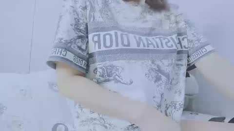 Joly online show from 09-17-25, 04:36