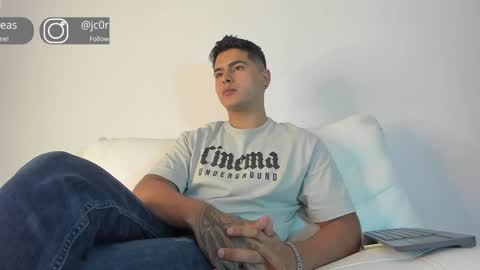 Snapshot of _juanes__ chatting on 12-16-24, 06:38 _juanes__ online show from 12-16-24, 06:38