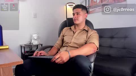 Snapshot of _juanes__ chatting on 11-29-25, 11:41 _juanes__ online show from 11-29-25, 11:41