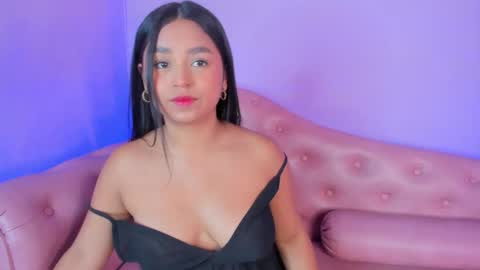 Snapshot of _julisweet_ chatting on 11-05-25, 12:27 _julisweet_ online show from 11-05-25, 12:27