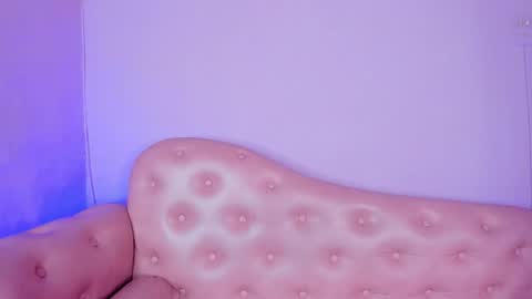 _julisweet_ online show from 11-13-25, 12:15