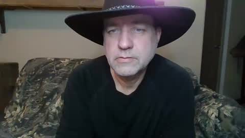 Wyatt online show from 01-14-25, 02:40