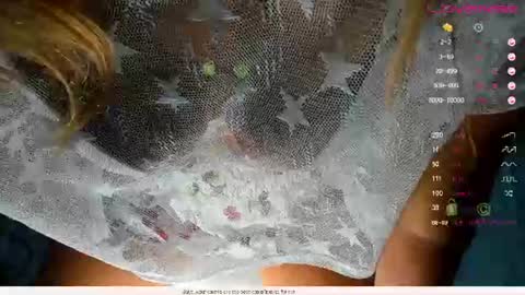 Snapshot of _justcallme_ chatting on 06-17-26, 12:50 _justcallme_ online show from 06-17-26, 12:50
