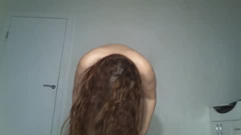 KAPELKA   online show from 01-31-26, 09:02