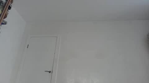 KAPELKA   online show from 05-24-26, 02:16
