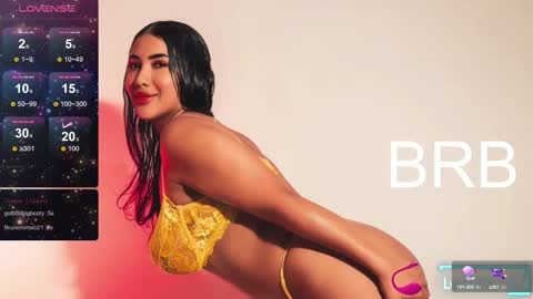 Snapshot of _karenestrada_ chatting on 12-16-24, 07:26 Karen online show from 12-16-24, 07:26