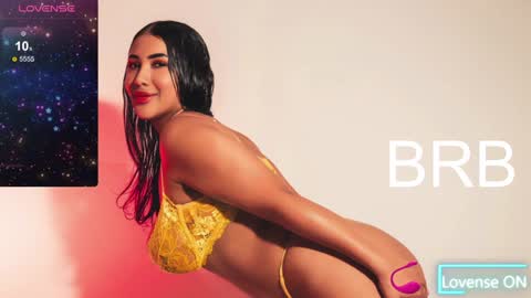 Snapshot of _karenestrada_ chatting on 12-28-24, 05:55 Karen online show from 12-28-24, 05:55