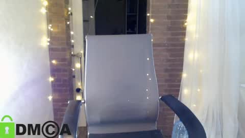 Snapshot of _karolina chatting on 05-22-26, 05:40 karolina online show from 05-22-26, 05:40