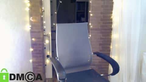Snapshot of _karolina chatting on 05-31-26, 06:09 karolina online show from 05-31-26, 06:09