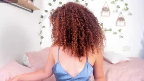 Snapshot of _kellys chatting on 01-15-26, 02:16 kelly online show from 01-15-26, 02:16