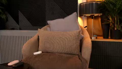 Snapshot of _keti_ chatting on 06-23-26, 02:48 FANSLY --- anal in private 700 tokens online show from 06-23-26, 02:48