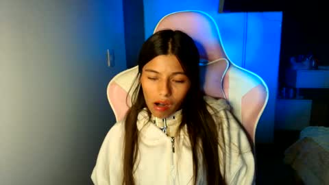 khloe sweet online show from 06-05-26, 11:54