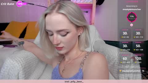 Snapshot of _kiki_pie chatting on 10-01-25, 07:14 Kiara 0100 - 0700 UTC almost every day online show from 10-01-25, 07:14