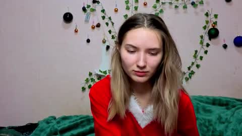 _kikiclark_ online show from 01-10-26, 06:53