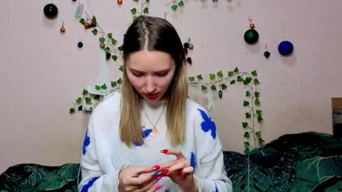 _kikiclark_ online show from 01-18-26, 08:56