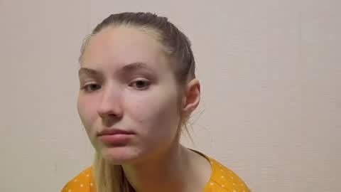 _kikiclark_ online show from 07-12-26, 07:16