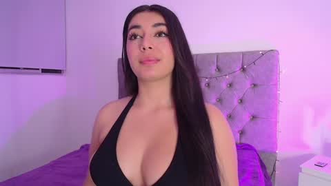 _kimtorres_ online show from 01-31-25, 11:56