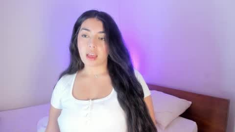 _kimtorres_1 online show from 04-02-26, 03:04