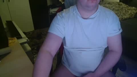 Snapshot of _kitsu_ chatting on 01-31-25, 05:53 _kitsu_ online show from 01-31-25, 05:53