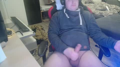 Snapshot of _kitsu_ chatting on 02-10-25, 03:53 _kitsu_ online show from 02-10-25, 03:53