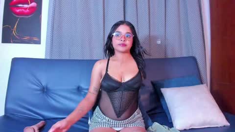  koriinn  online show from 02-03-25, 09:07