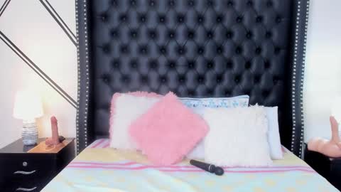 _krystal_cambell online show from 11-10-25, 08:30