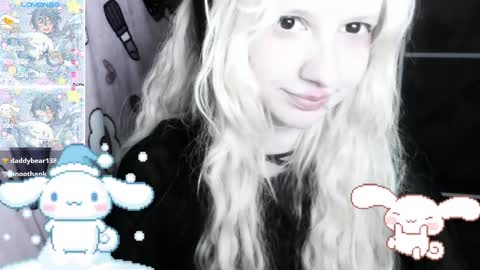  kuro  online show from 02-13-25, 07:31