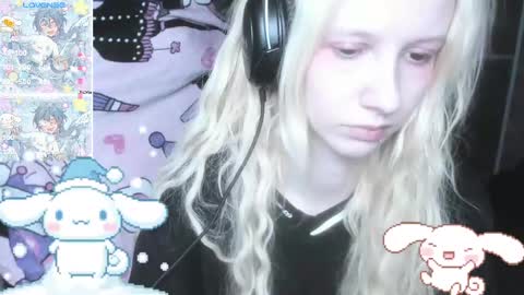  kuro  online show from 02-23-25, 08:11