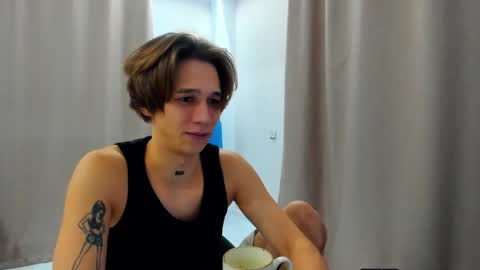 Kurt online show from 12-19-25, 01:40