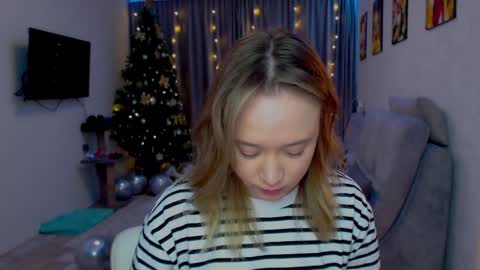 _lalune_ online show from 12-02-24, 03:14