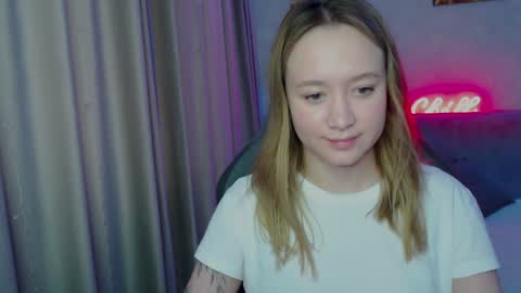 _lalune_ online show from 01-08-25, 06:31