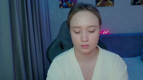 _lalune_ online show from 01-31-25, 12:28