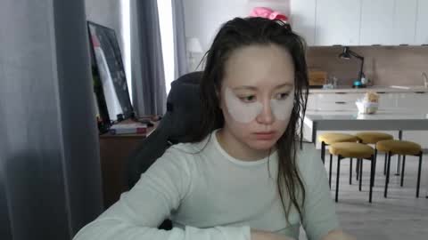 _lalune_ online show from 03-28-26, 11:54