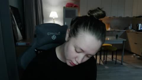 _lalune_ online show from 03-29-26, 04:51