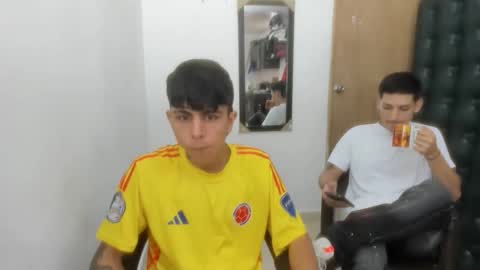 _latinhot_420 online show from 03-22-26, 06:33
