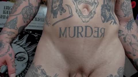 Snapshot of _layne chatting on 02-10-25, 09:04 Layne online show from 02-10-25, 09:04