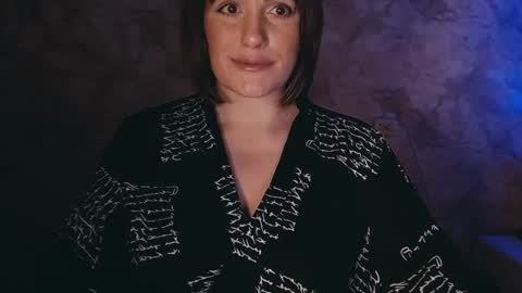 Snapshot of _letty_ chatting on 02-05-25, 12:31 Letty online show from 02-05-25, 12:31