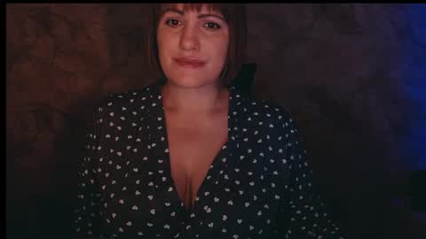 Snapshot of _letty_ chatting on 10-31-25, 10:33 Letty online show from 10-31-25, 10:33