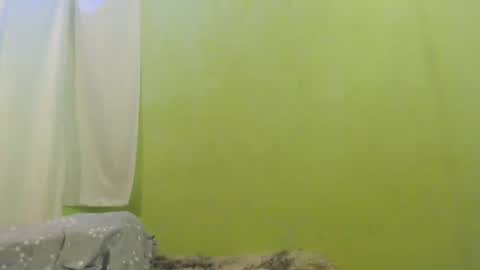 Snapshot of _lilies_gigi_ chatting on 02-13-25, 10:22 _lilies_gigi_ online show from 02-13-25, 10:22