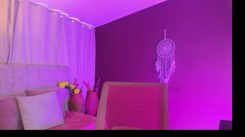 Ivy 3 online show from 01-09-26, 07:15