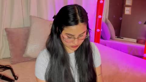 Ivy 3 online show from 02-03-26, 05:18