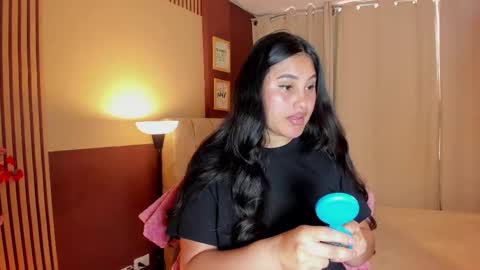 Ivy 3 online show from 03-17-26, 07:17