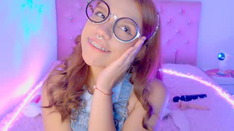 Sofia 3 online show from 01-05-25, 01:24