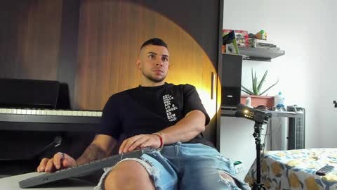 logan online show from 04-05-26, 09:23