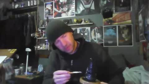 Snapshot of _longfellow chatting on 01-13-26, 05:51 That guy online show from 01-13-26, 05:51