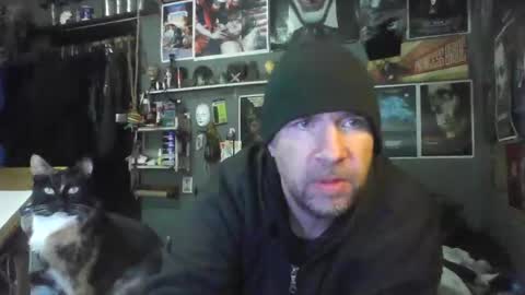 Snapshot of _longfellow chatting on 02-05-26, 07:07 That guy online show from 02-05-26, 07:07